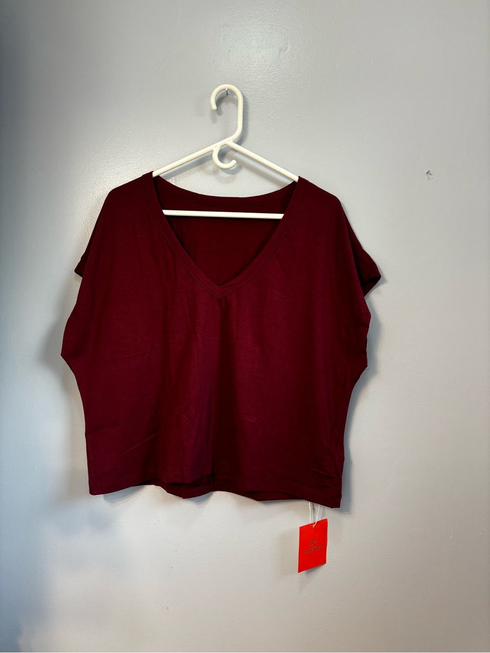 Tankaneo Burgundy V-Neck Short Sleeve Boxy Top – Sz XXL. NWT